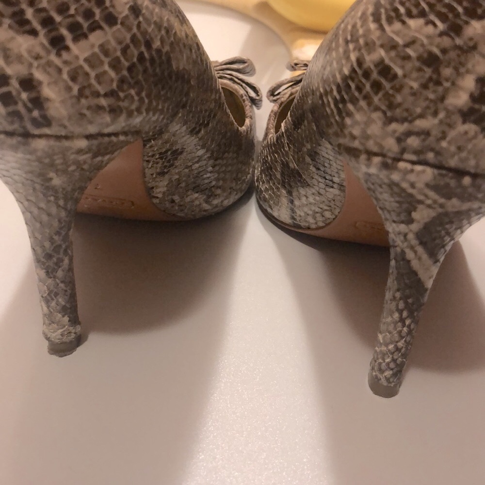 COACH heels - Picture 6 of 11
